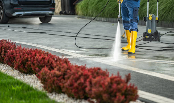Why Choose Our Certified Pressure Washing Experts for Your Project Needs in Wakarusa, IN?