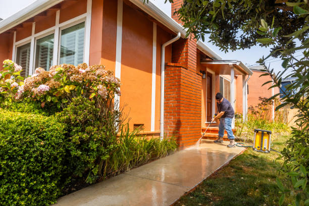 Best Pressure Washing Brick  in Wakarusa, IN